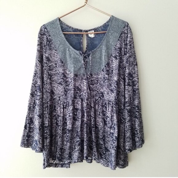 Anthro Akemi + Kin flowy boho blouse S - Picture 2 of 3